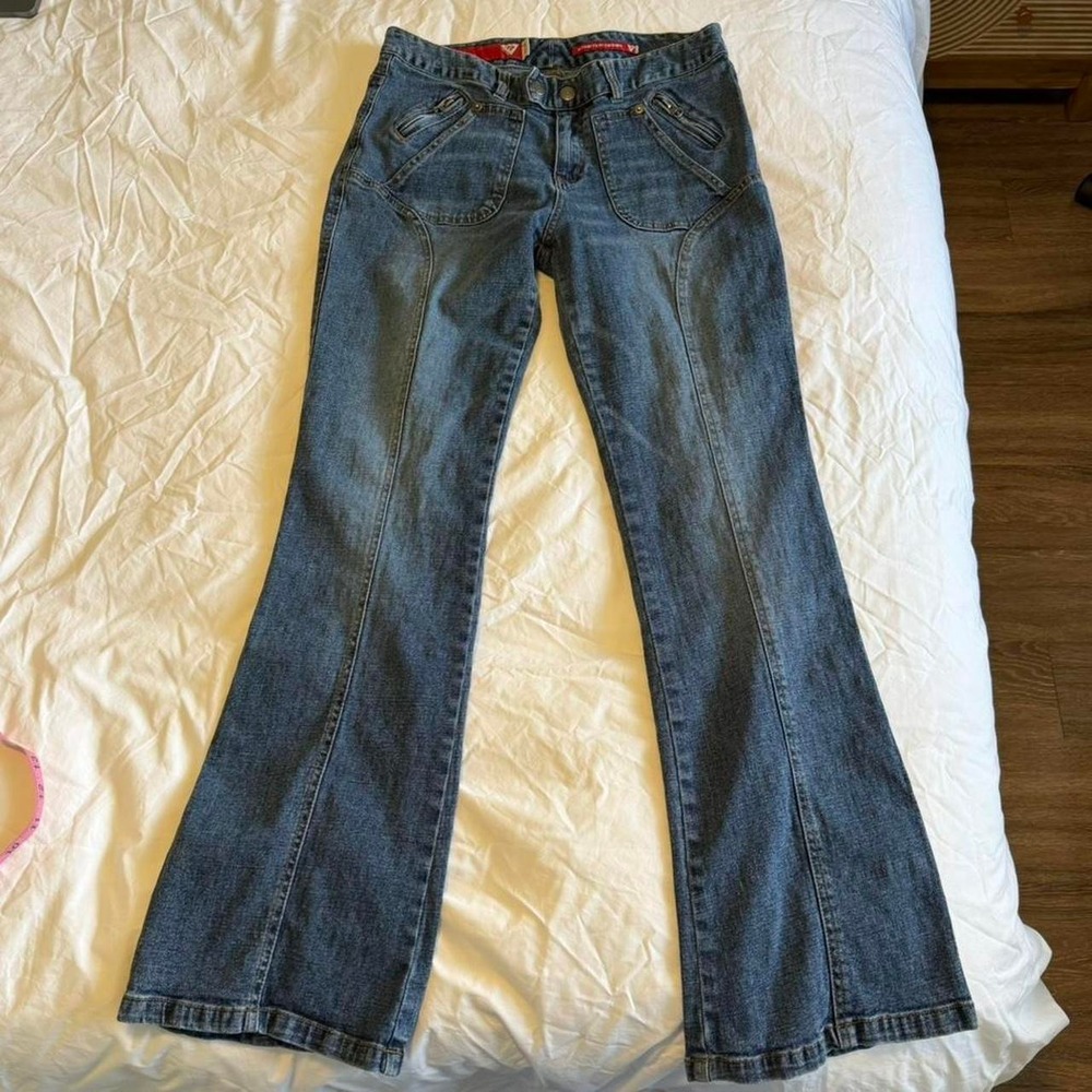 Guess Vintage bootcut jeans mid to low rise Size 32 - Picture 3 of 8